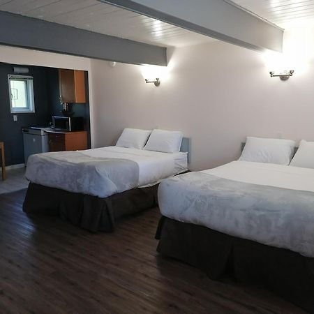 Campbell River Lodge Экстерьер фото