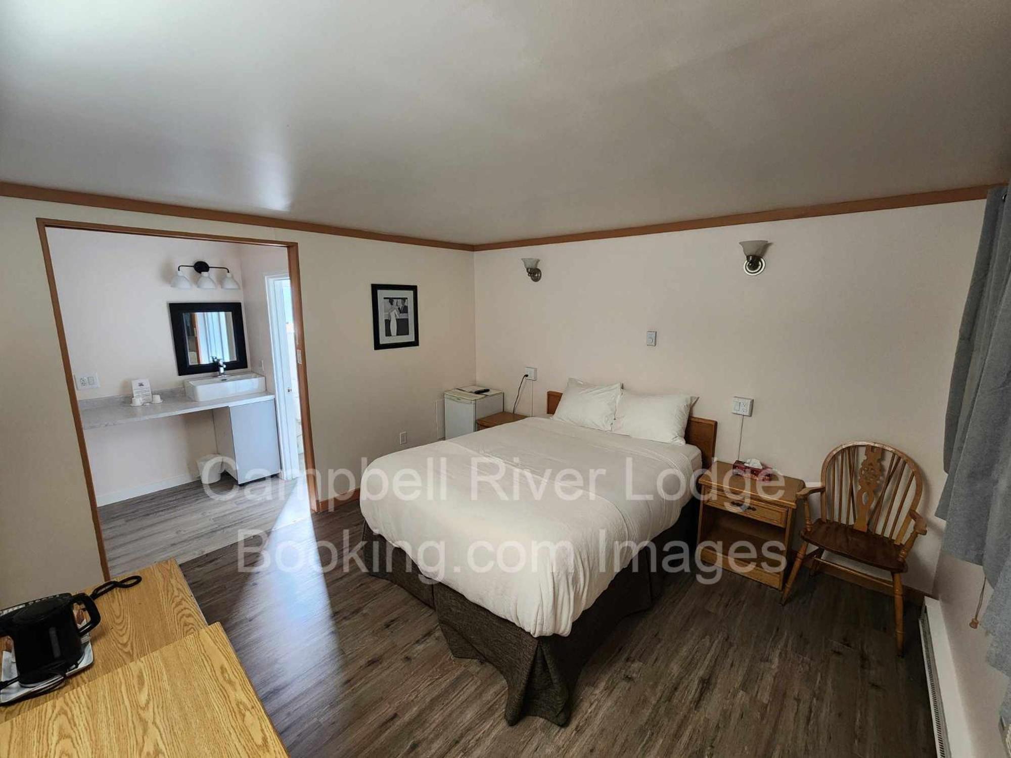 Campbell River Lodge Экстерьер фото