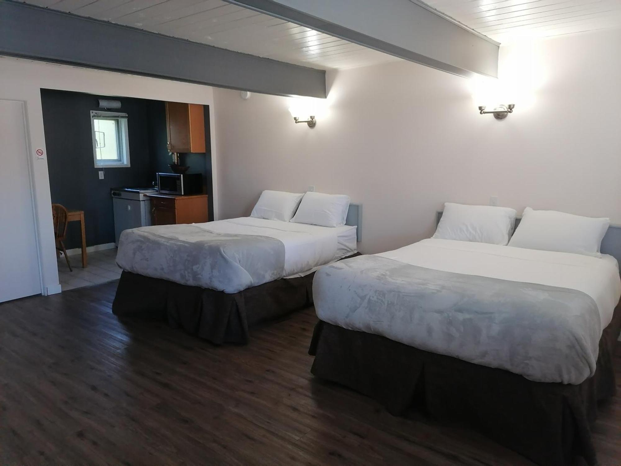 Campbell River Lodge Экстерьер фото