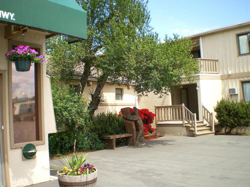 Campbell River Lodge Экстерьер фото